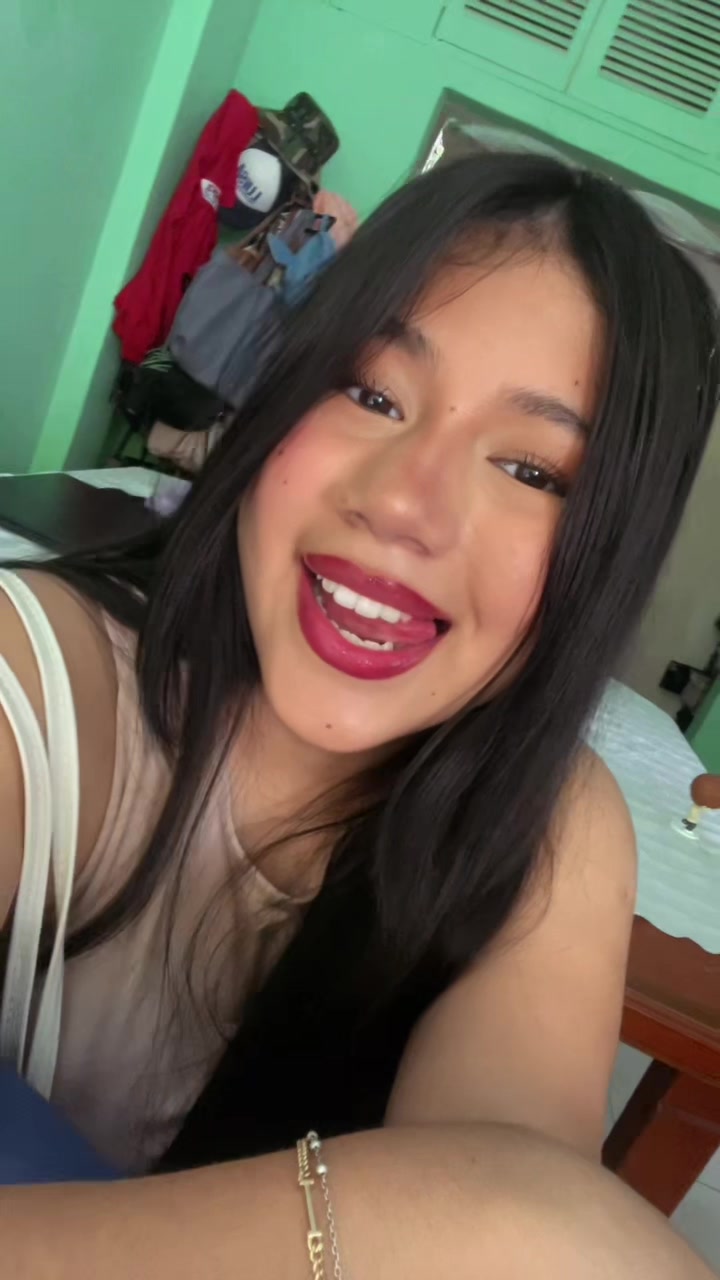 @Becaaaa
