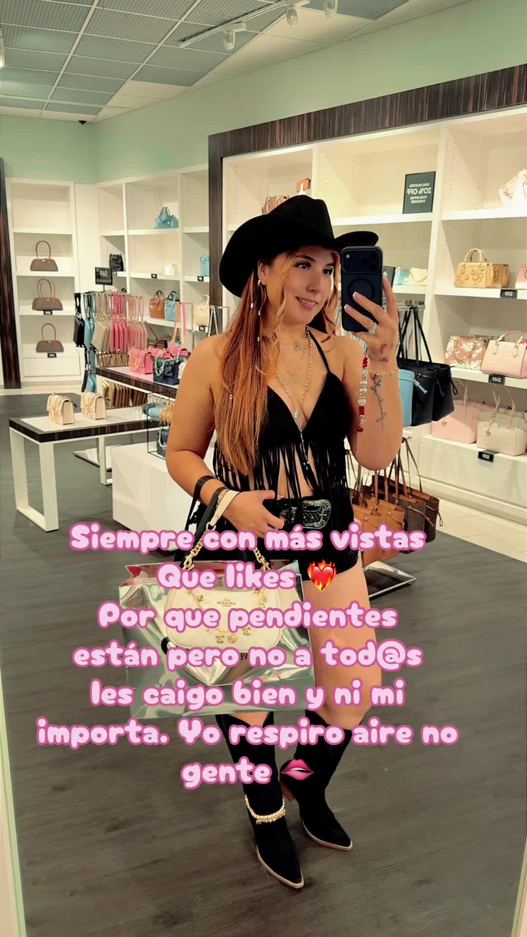 @anitta_pineda