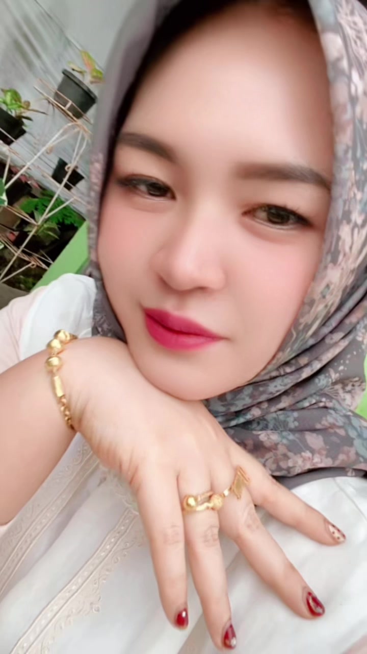 @Emy Mijar