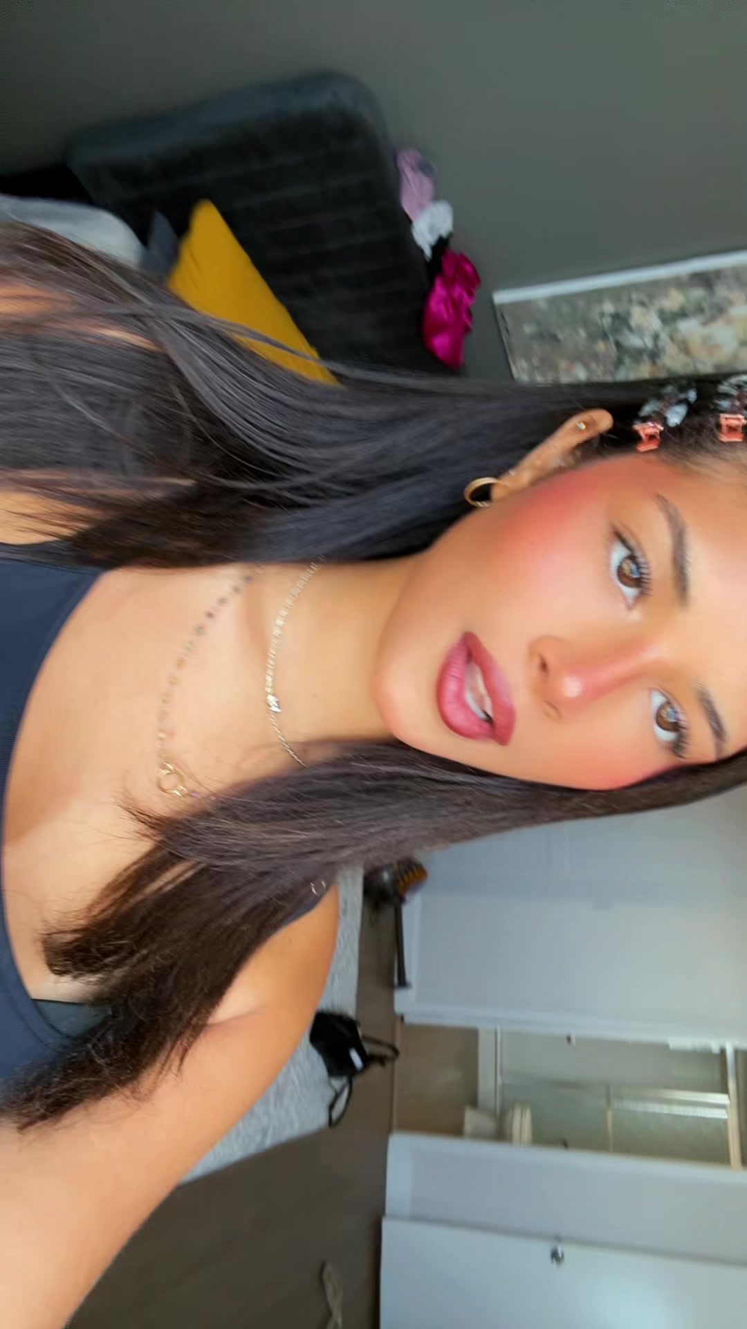 @S.H