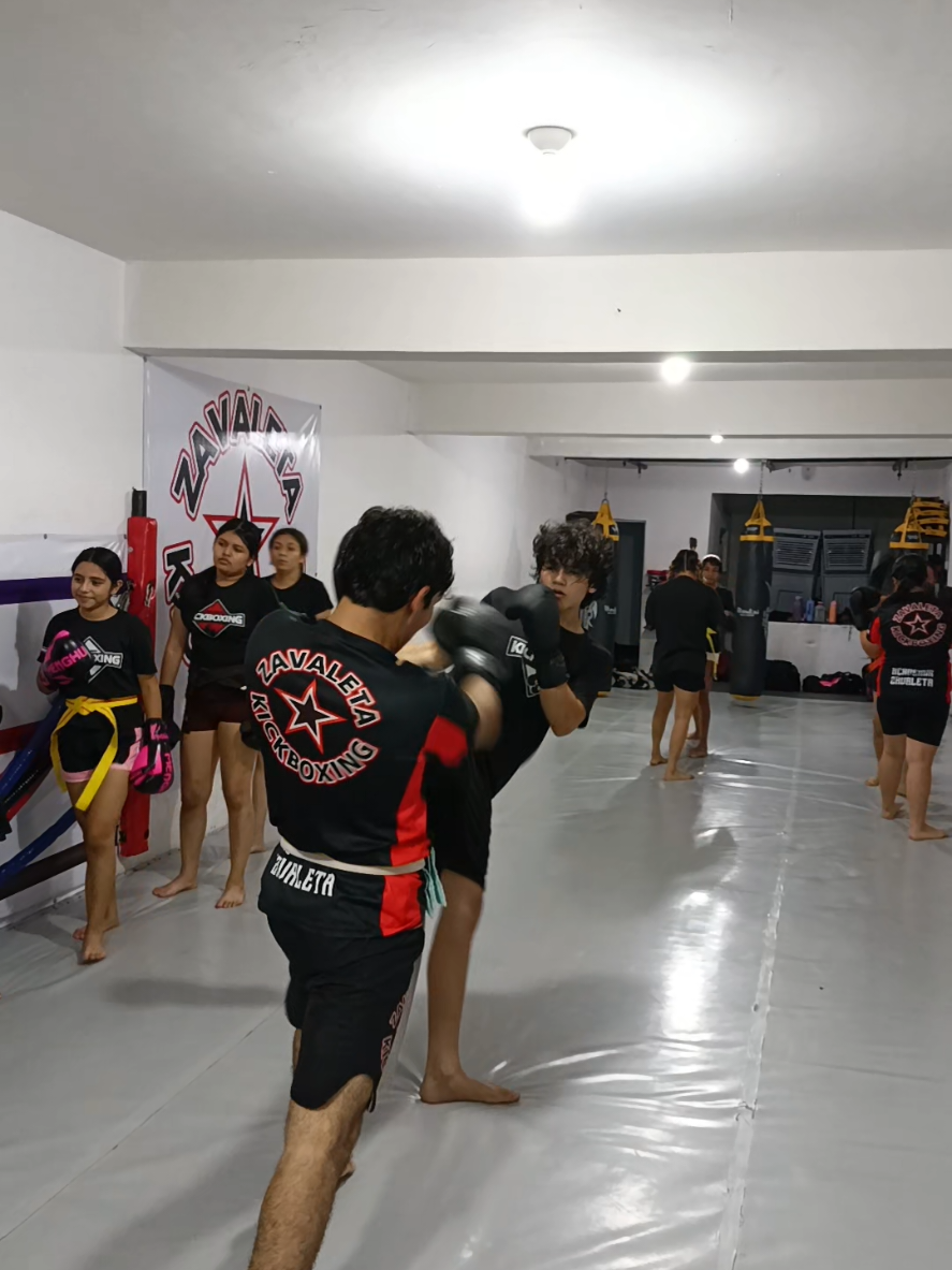 @ZavaletaKickboxing_mma
