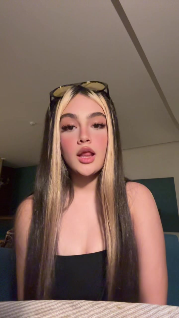 @felora