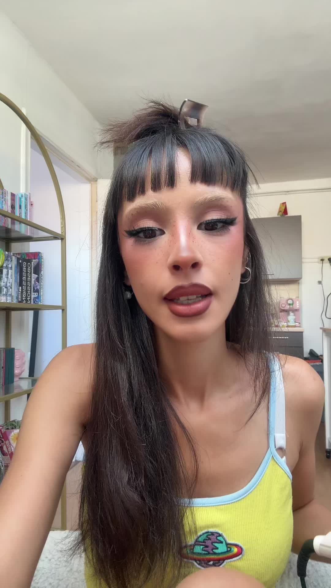 @PinkNeon