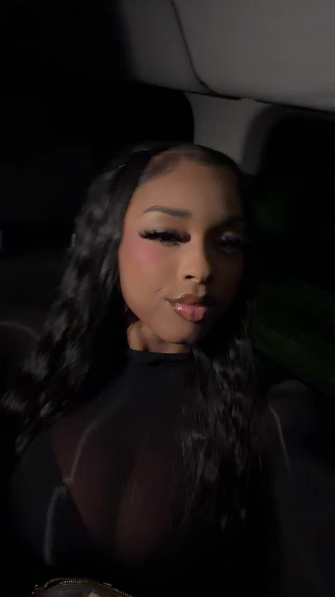 @Barbie 🦄