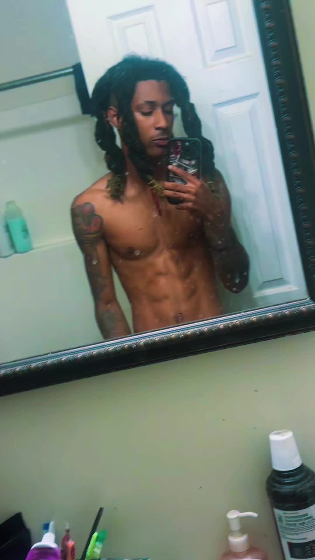 @LilTaeeee