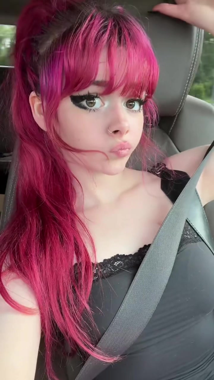 @🖤