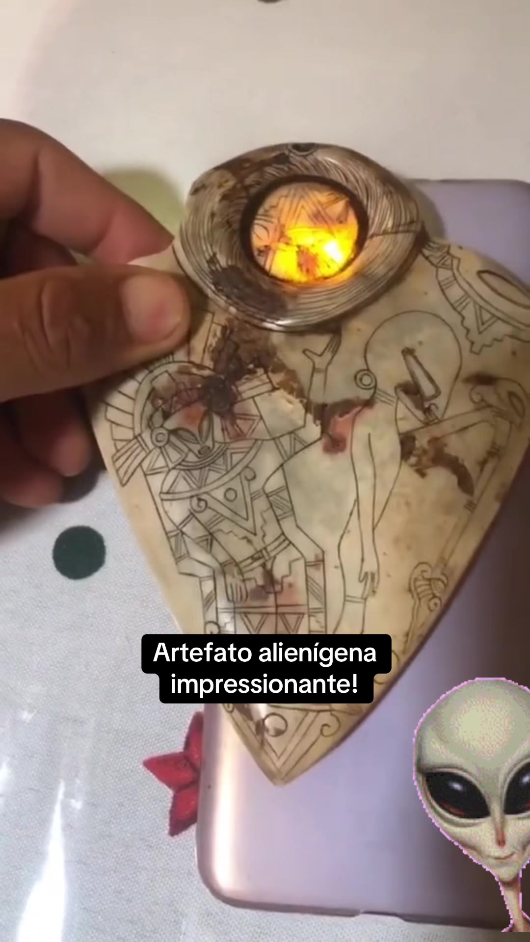 @Universo Alien&iacute;gena