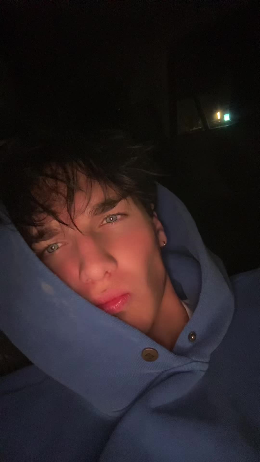 @Bj