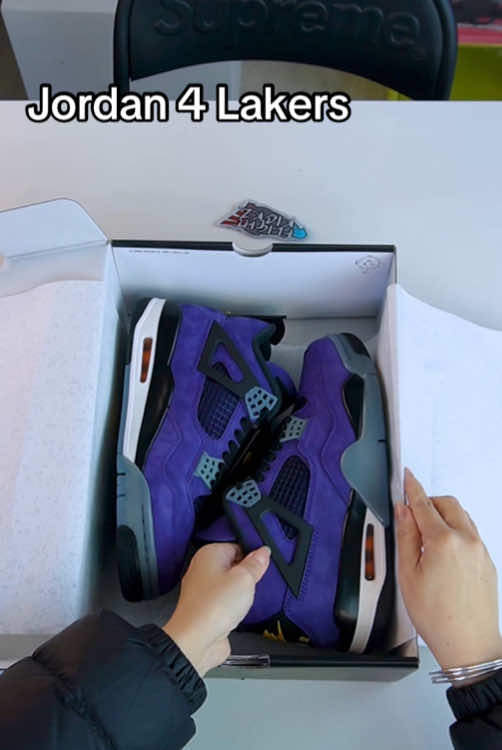 @Sneakerfactory