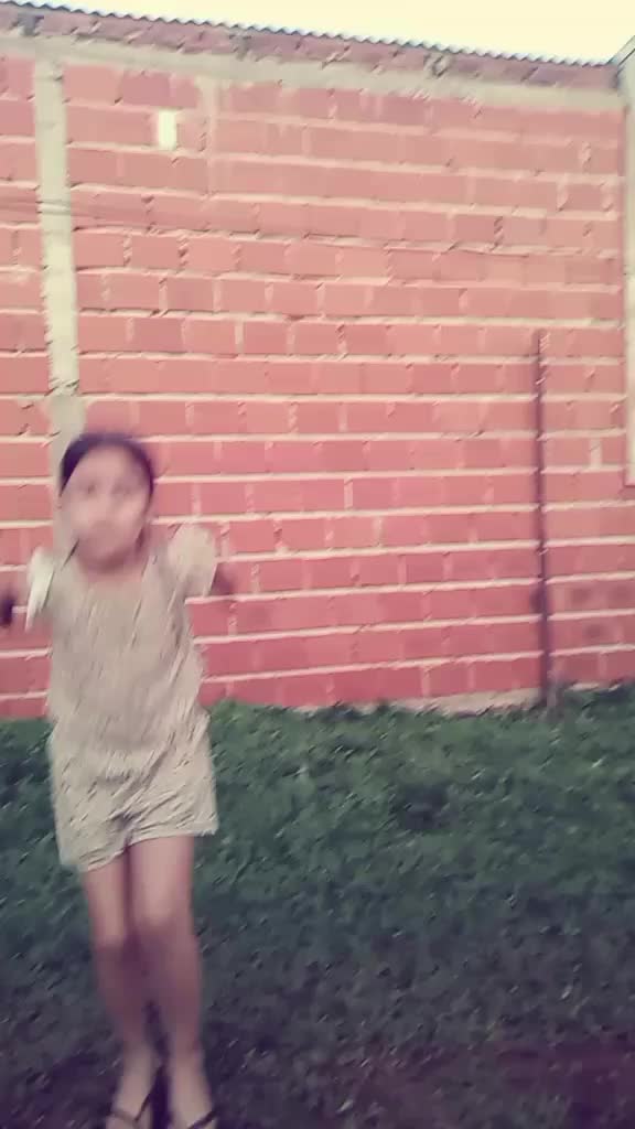 @Paola A