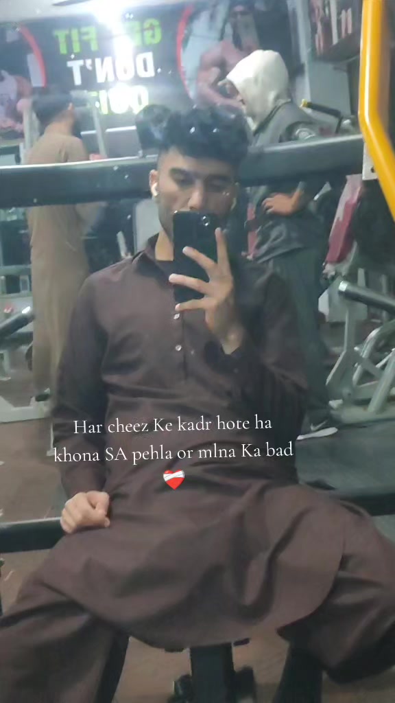 @Khan⁉️