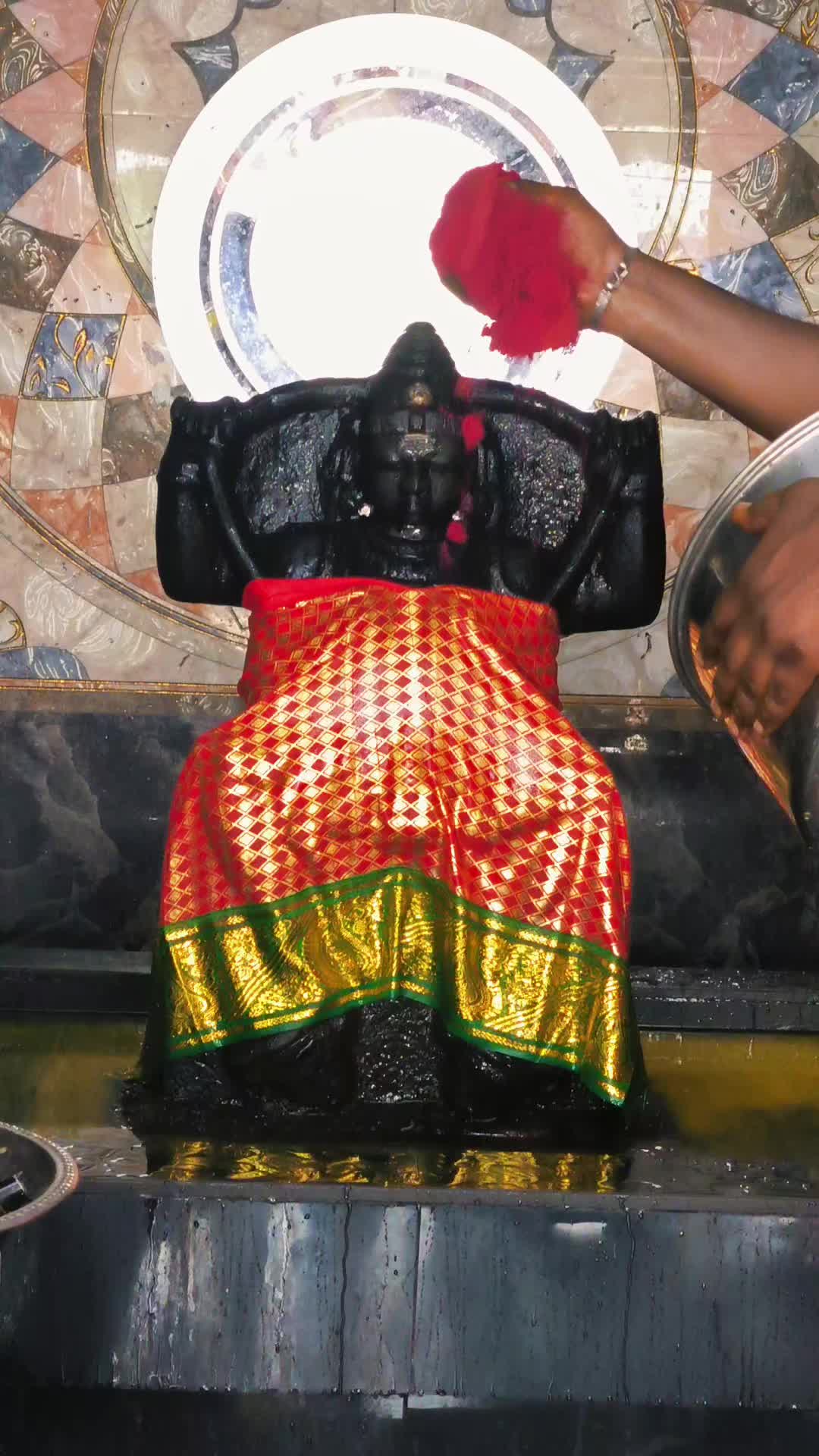 @YourBoyVinoth