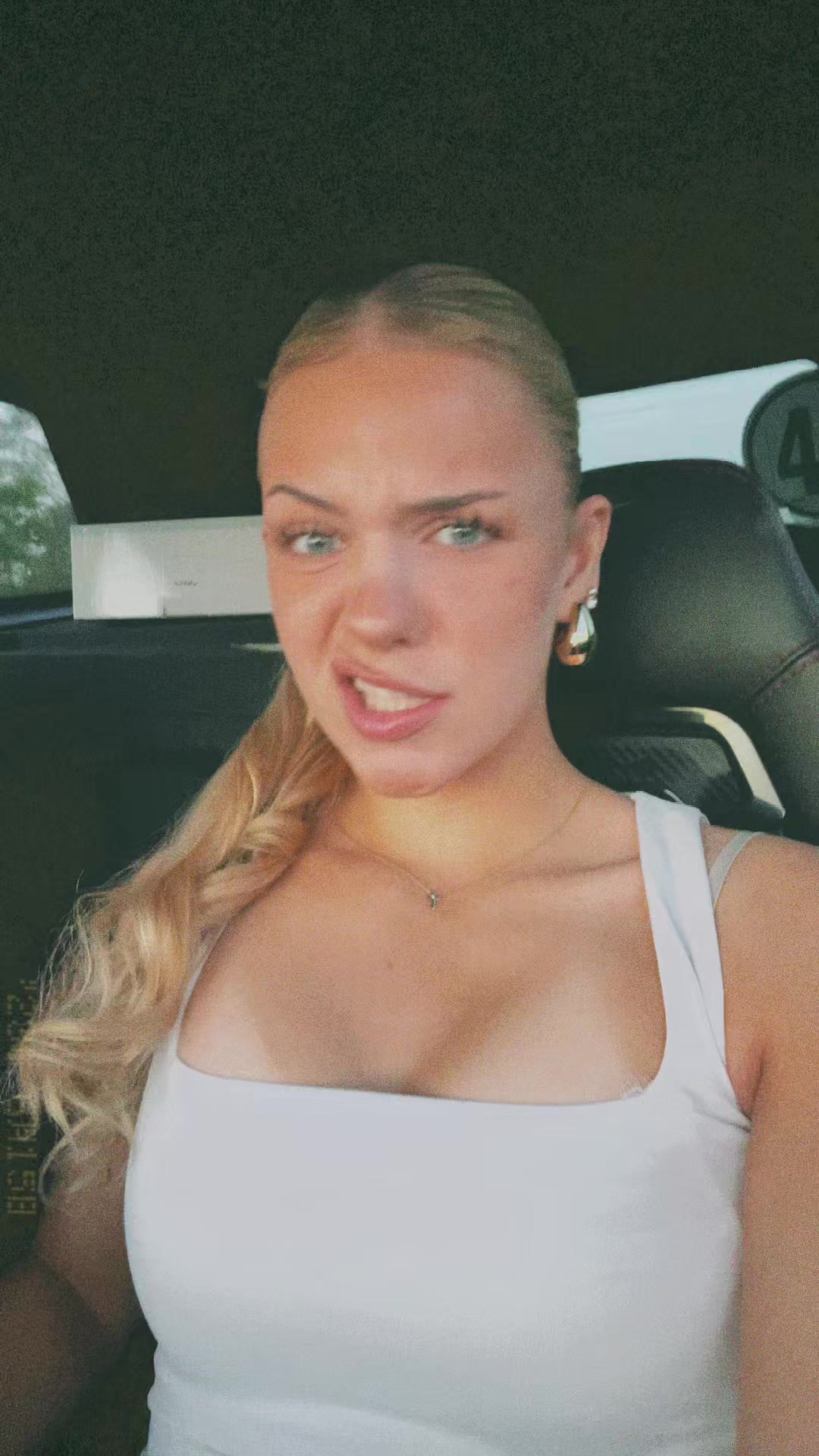 @𝐦