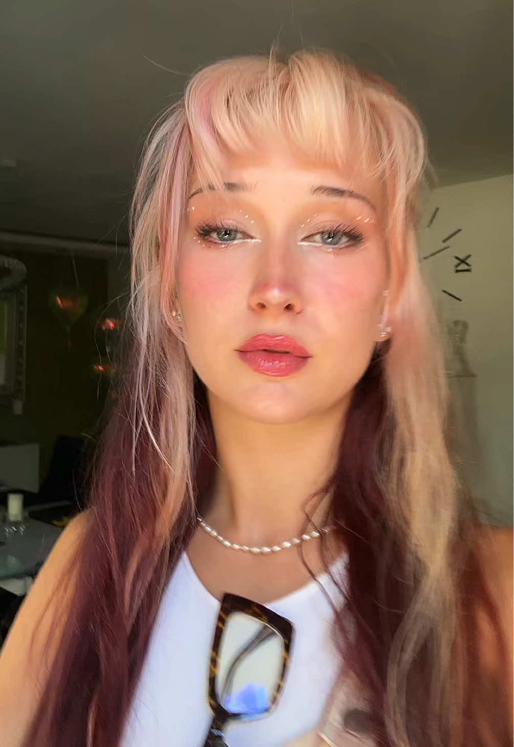 @𝐕¡