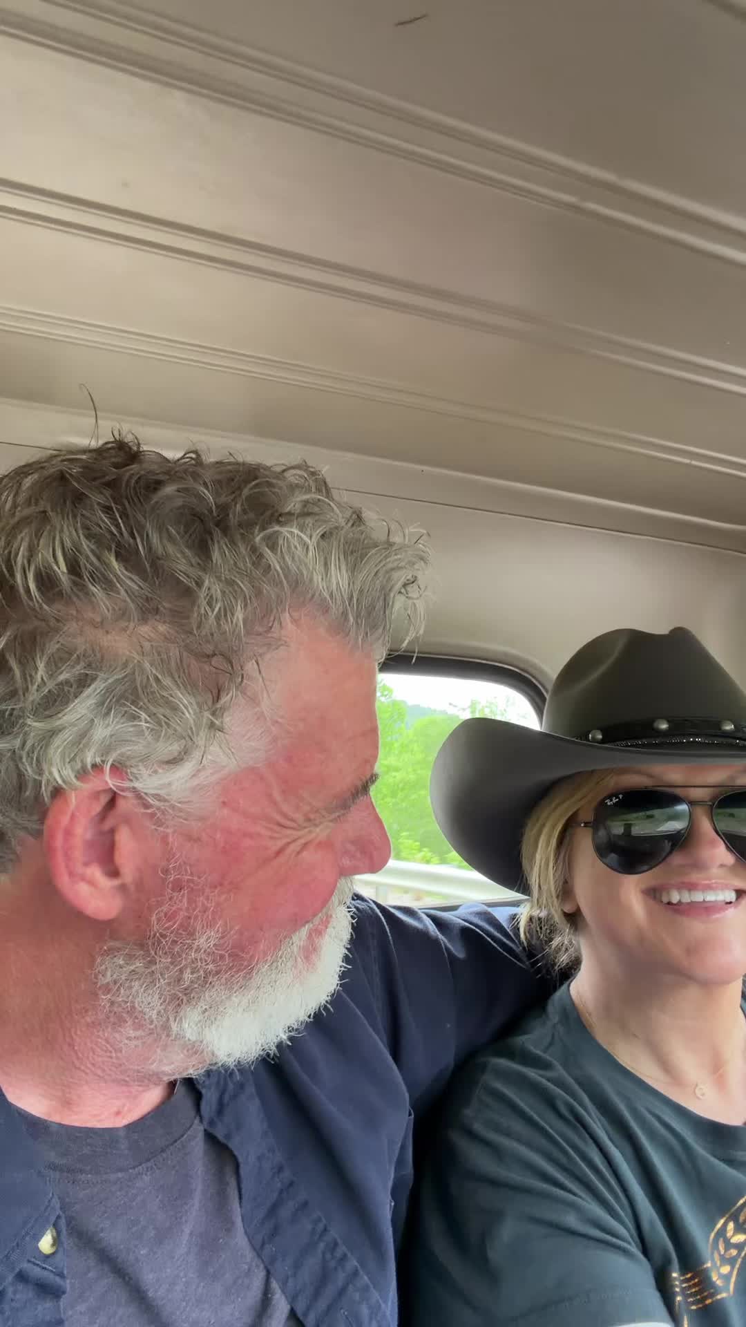@Rick & Lisa Kentucky Backroads