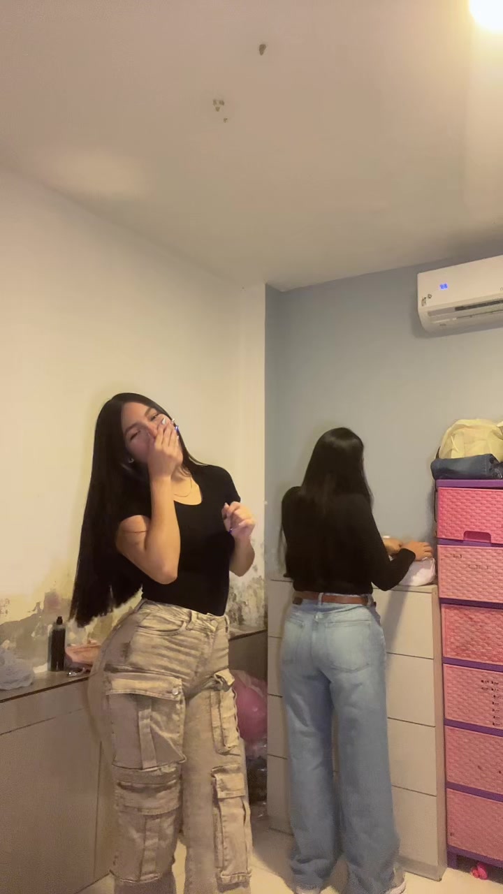 @𝒆 𝒎 𝒊 🇪🇨🦂