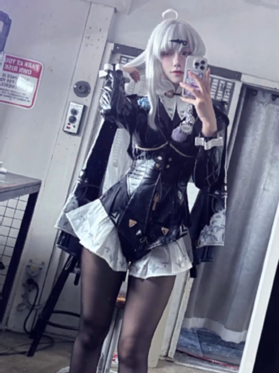 @Mimik Tutu