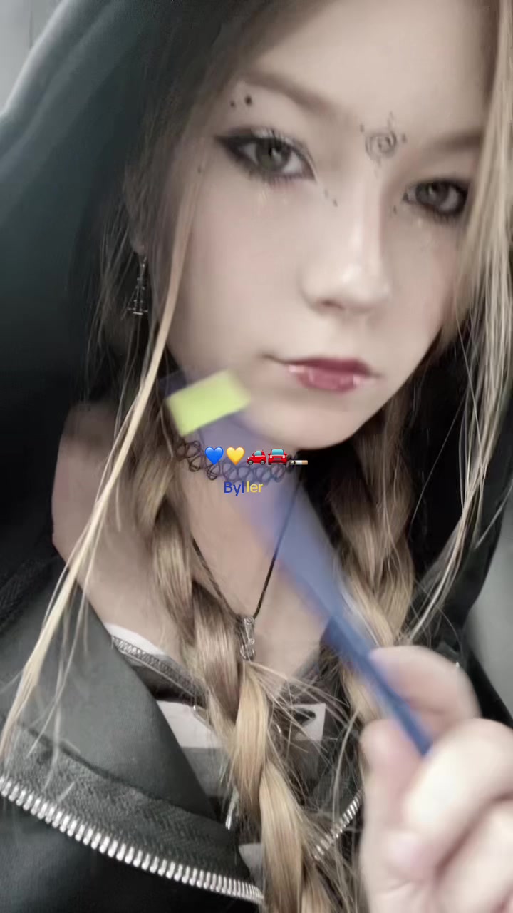 @Гайка