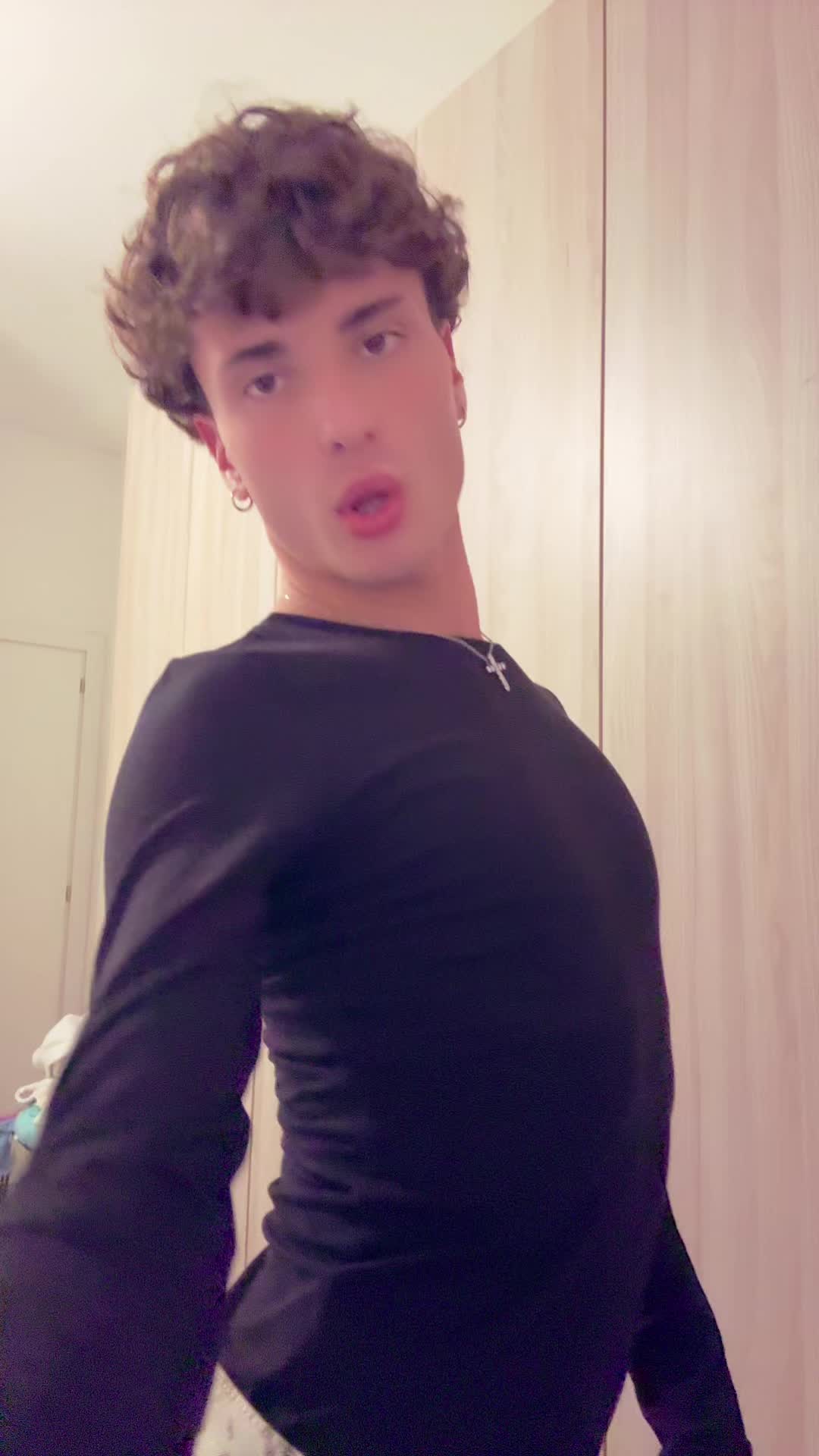 @lorii🫦