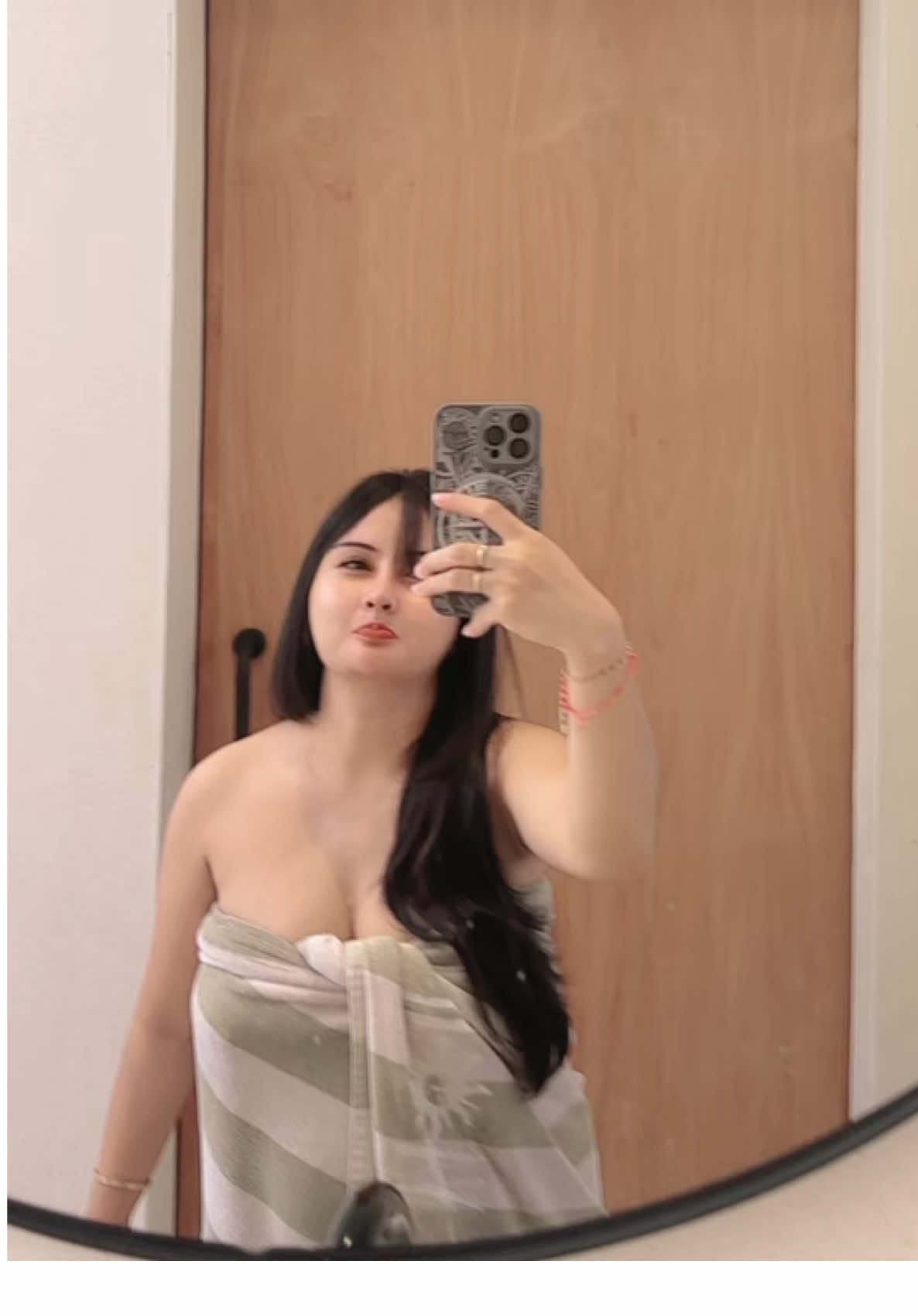 @Anisagandagita