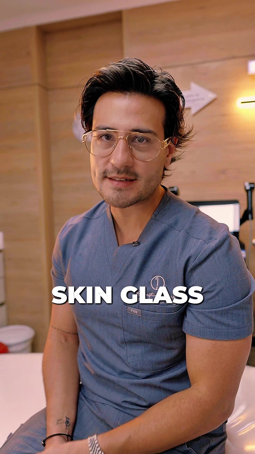 @chrisantiage
