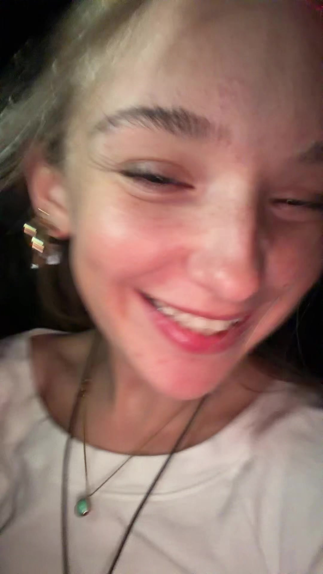 @hi