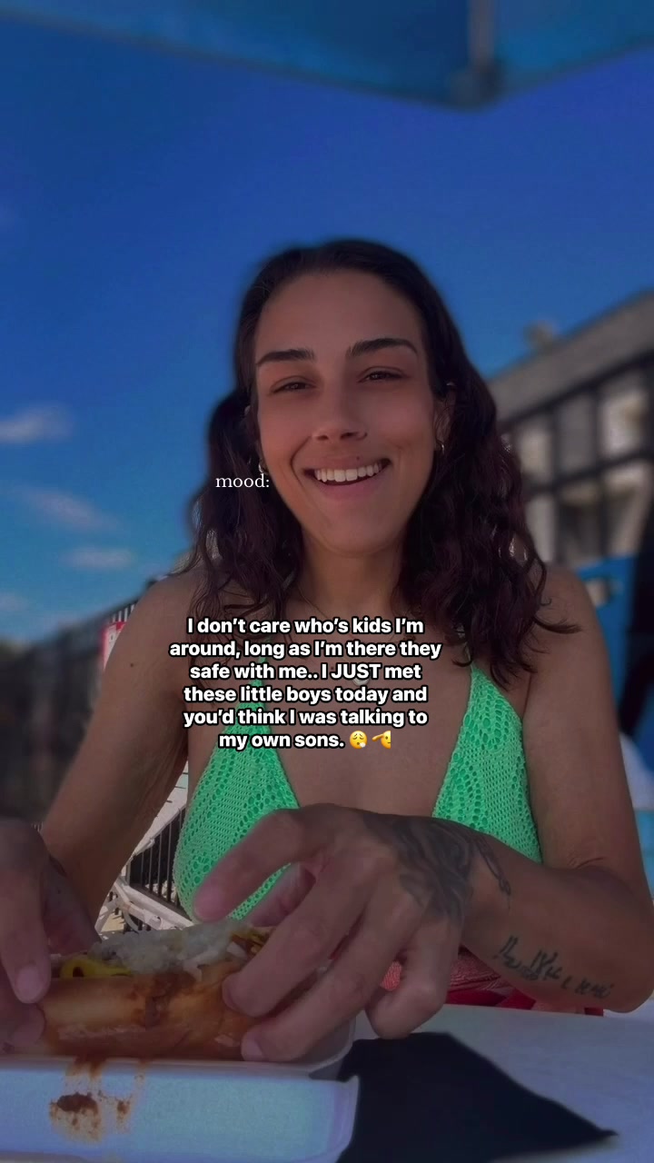 @S I L V I A E L I Z A B E T H