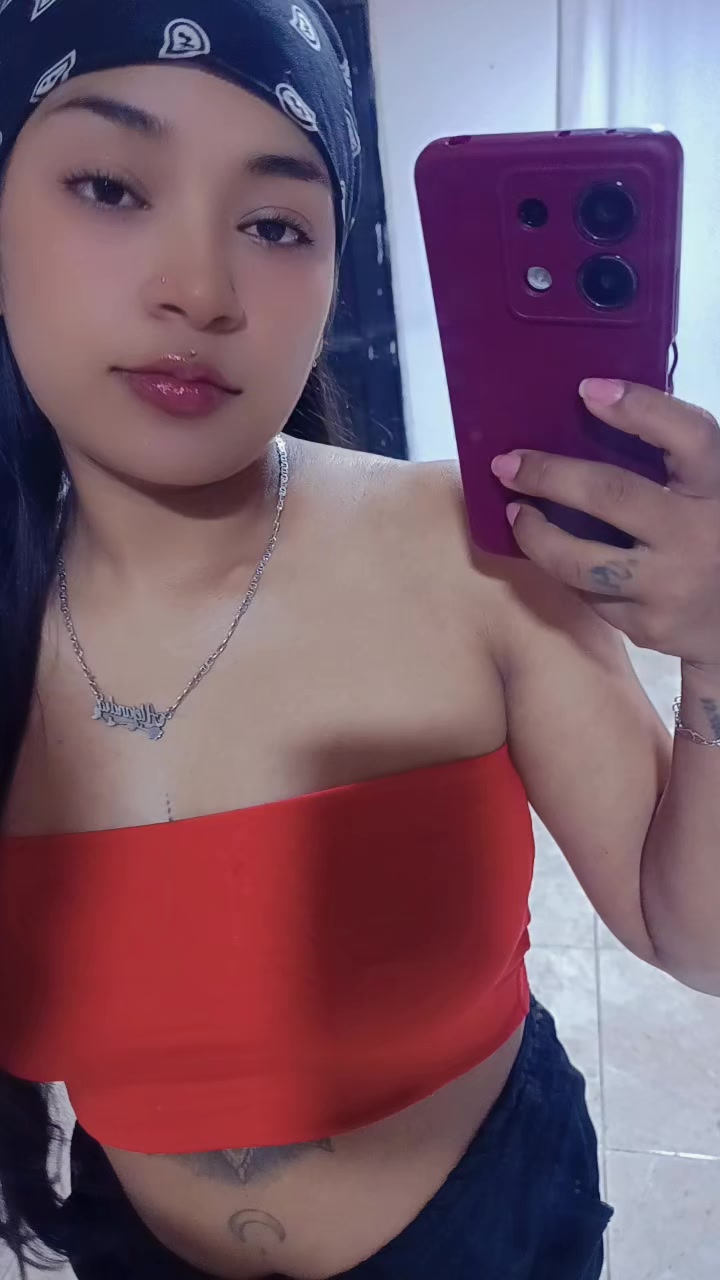 @Ale🧚🏼♀️💜Ojitos lindos💜