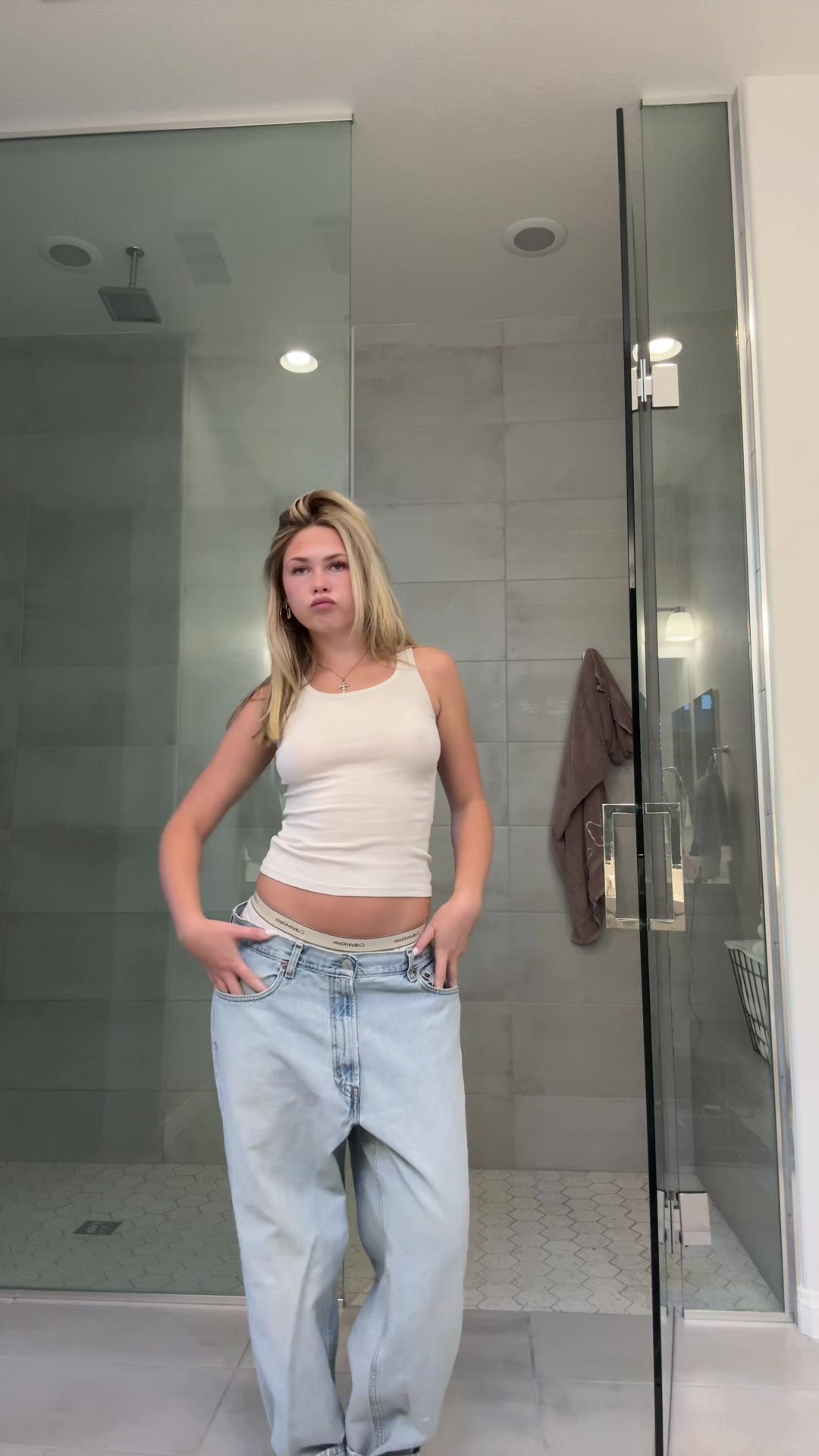 @caylee