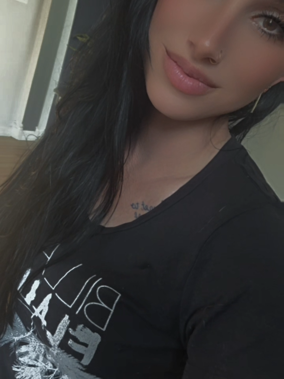 @Queen Megan Paradis ๐