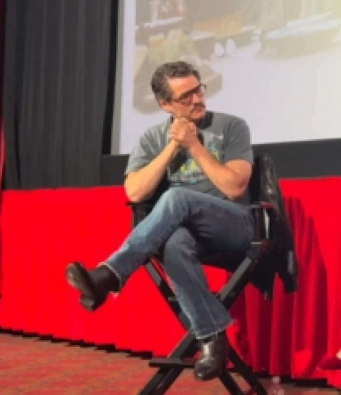 @Pedro Pascal HQ