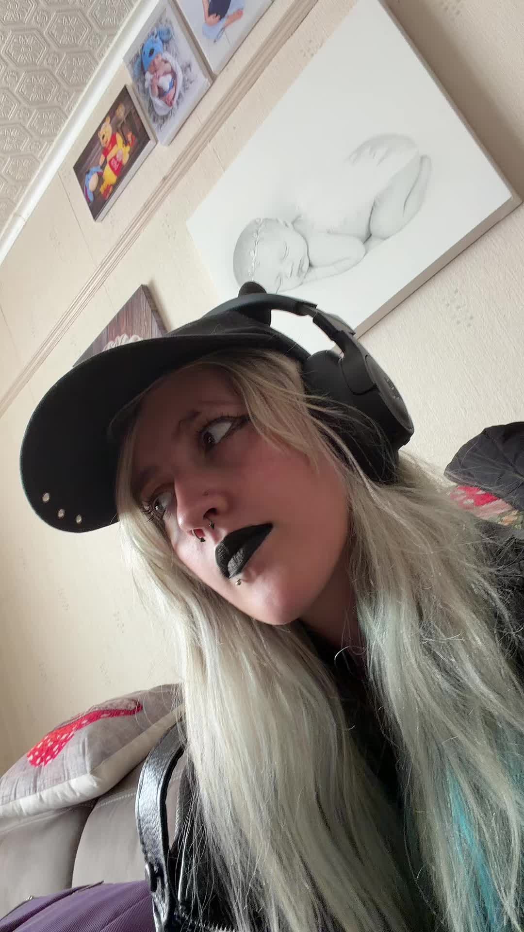 @skye_angel666<3
