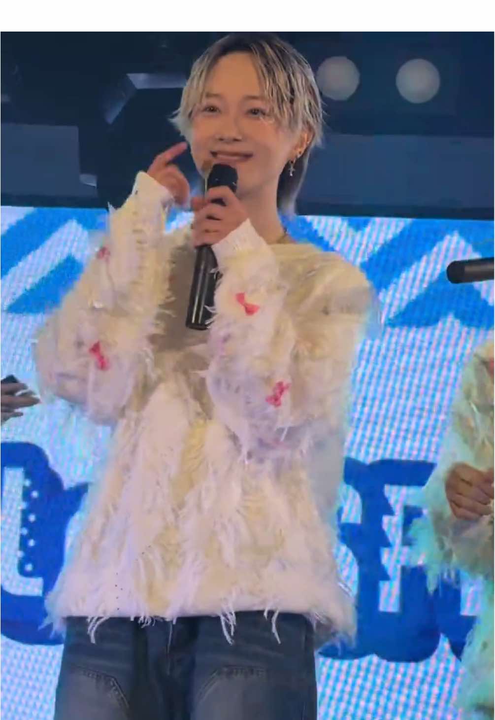 @なぎ