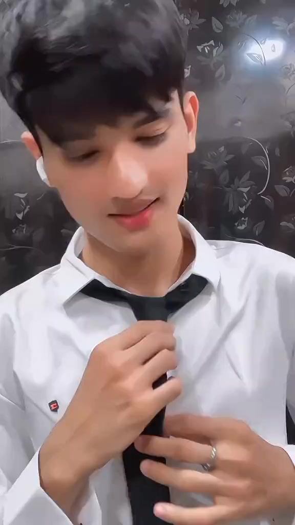 @CuteBoy110
