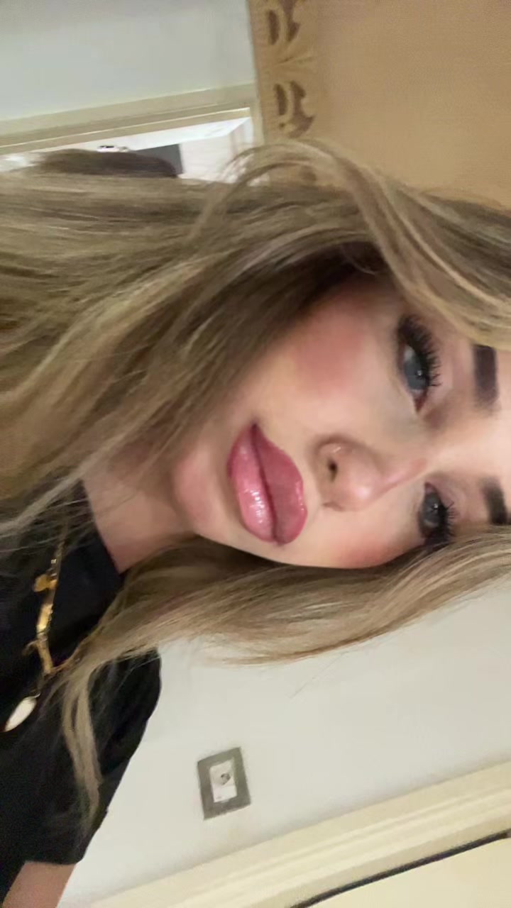 @chadeeee