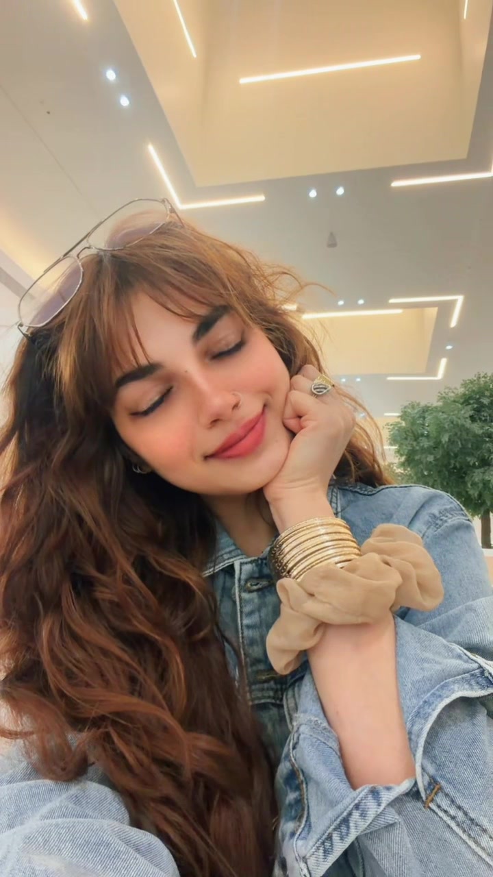 @AyashaMurTaZa