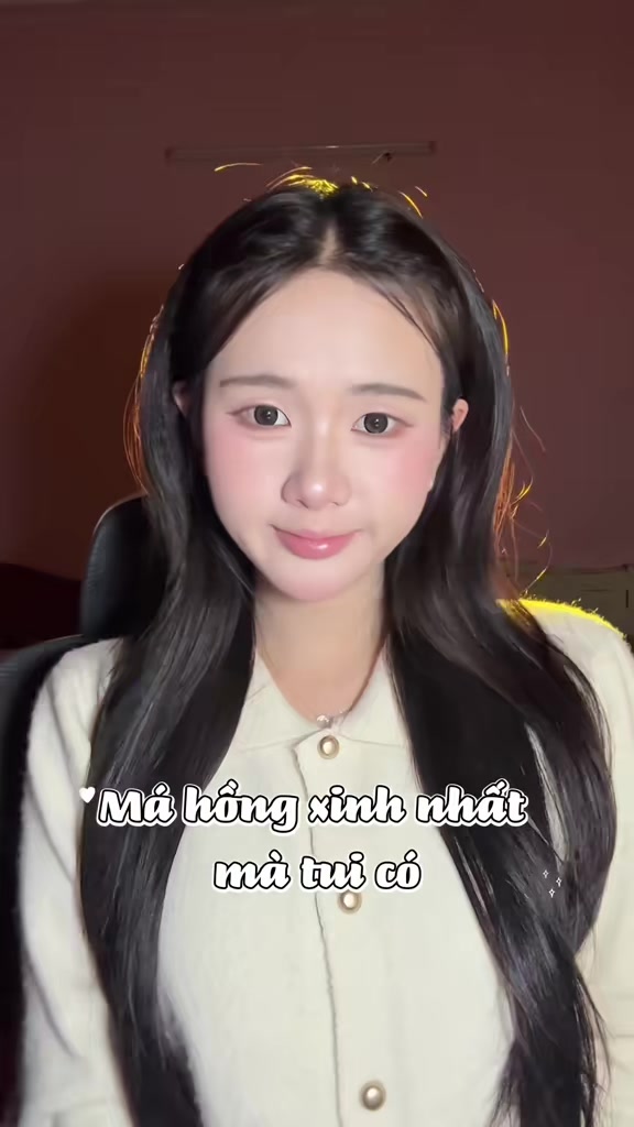 @Thảo v&acirc;n l&ecirc;n xe anh!