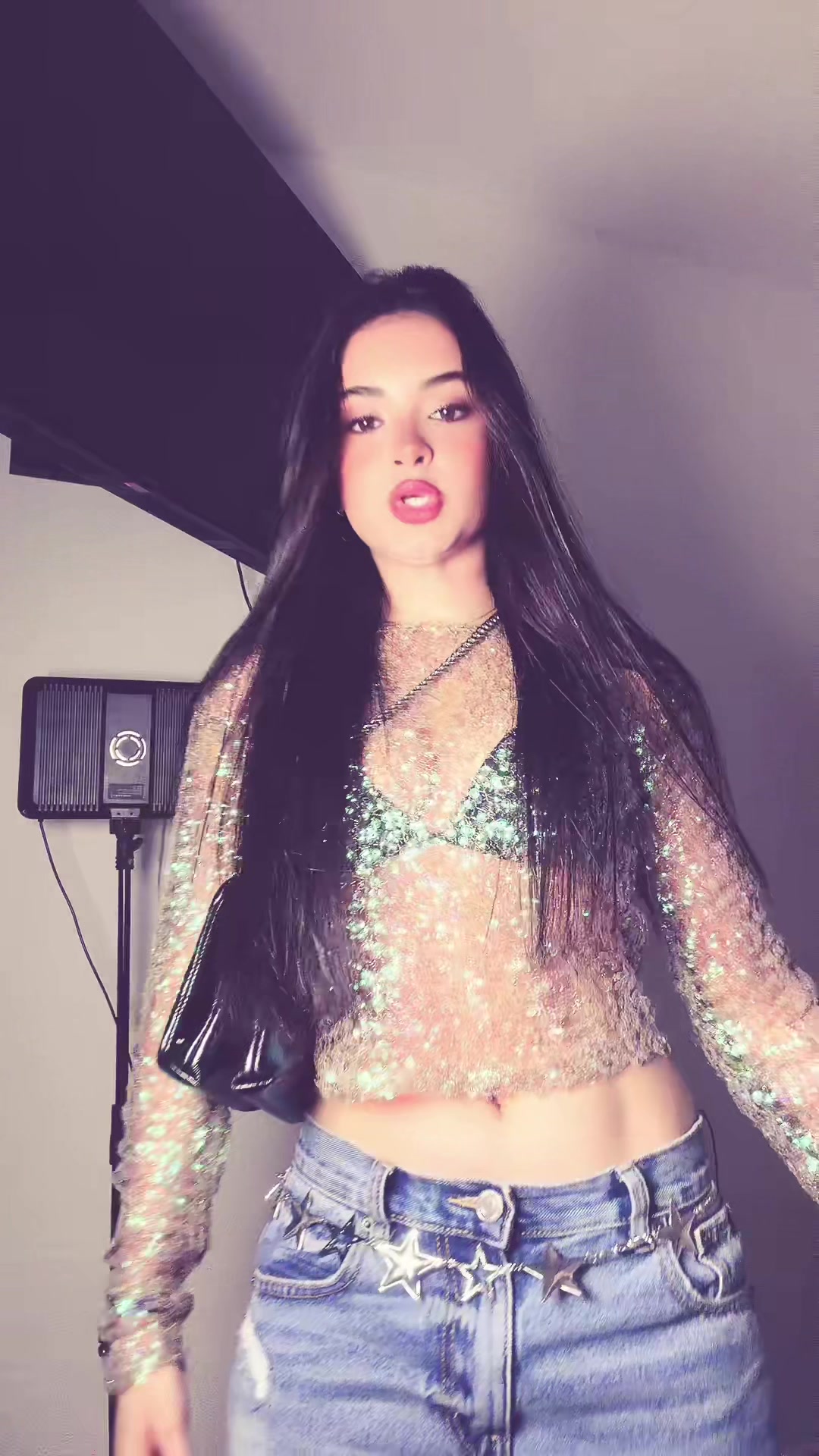 @Anajzobra