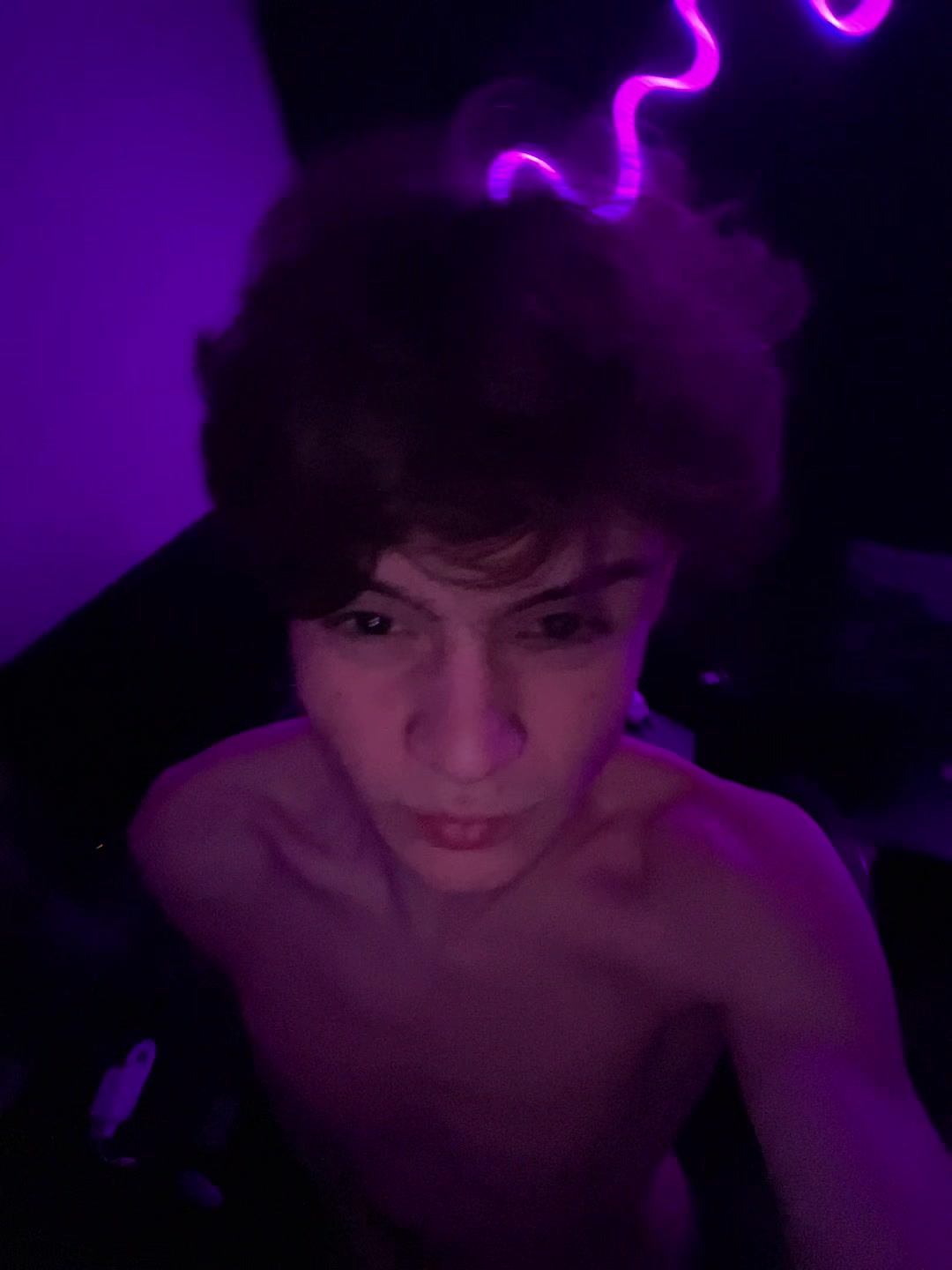 @Jonn 🍯