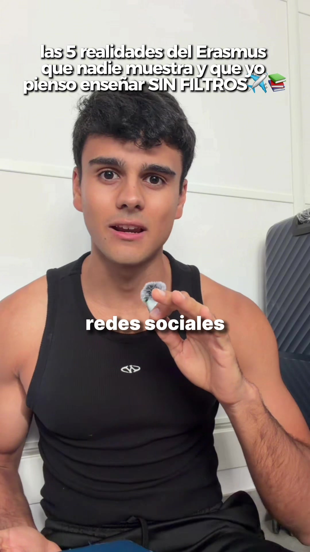 @Cristian González
