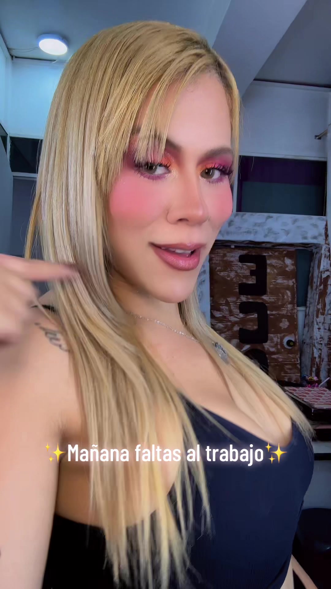 @Saday//Makeup//Dancer//UGC