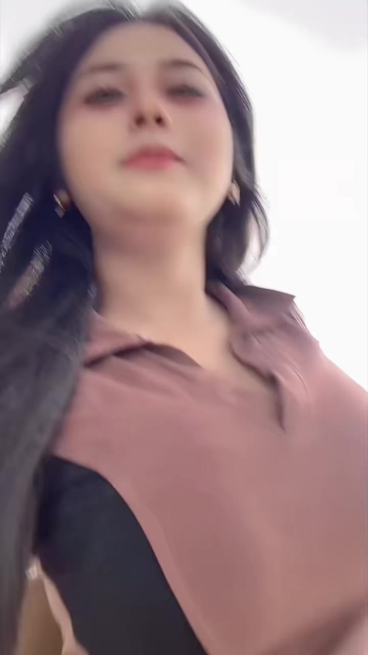 @RandomVideo