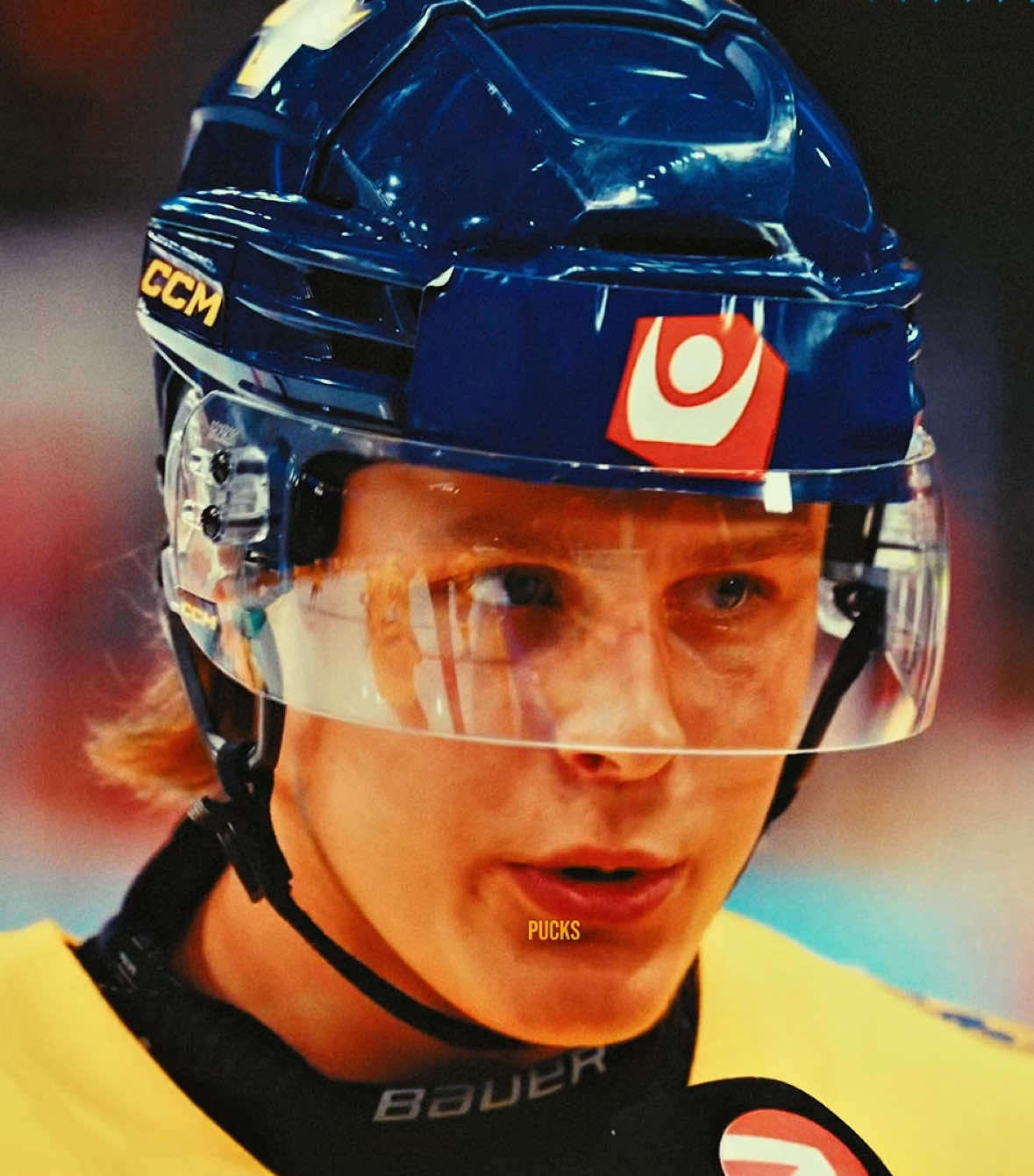 @pucks