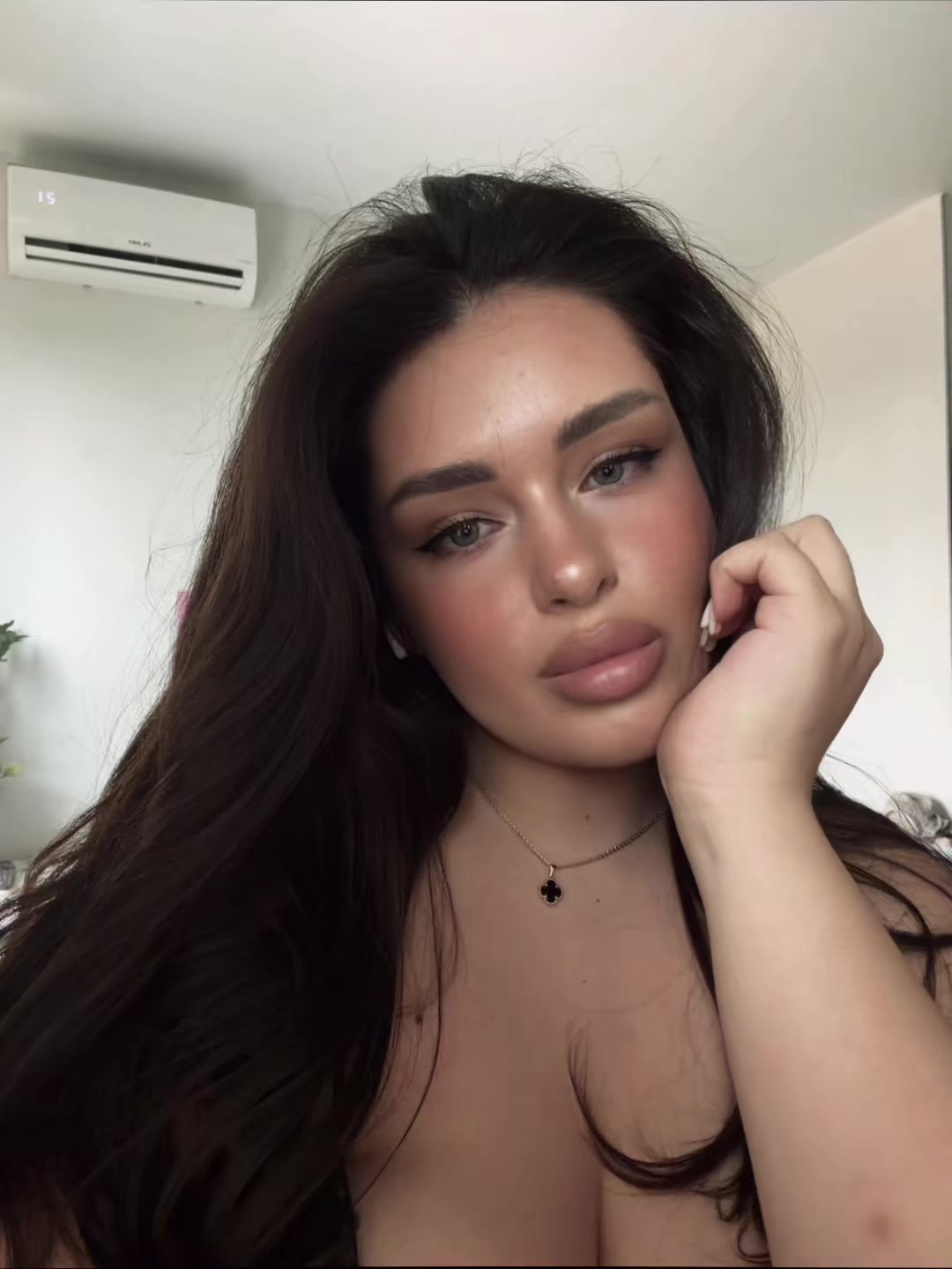 @lizolda