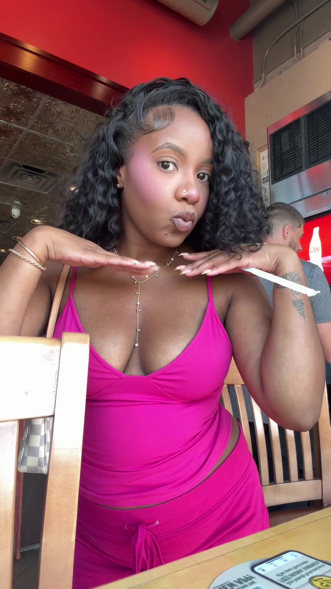 @Baesia