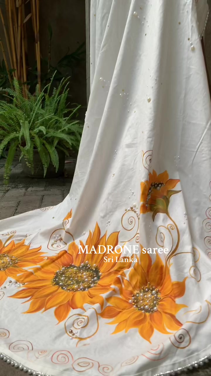 @MADRONE saree