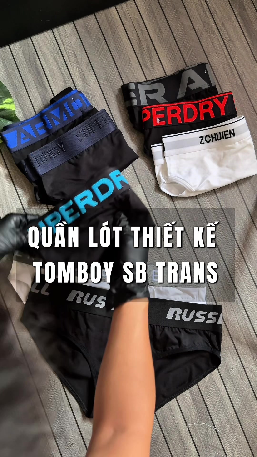 @Kh&aacute;nh &Aacute;o Nịt Tomboy Trans