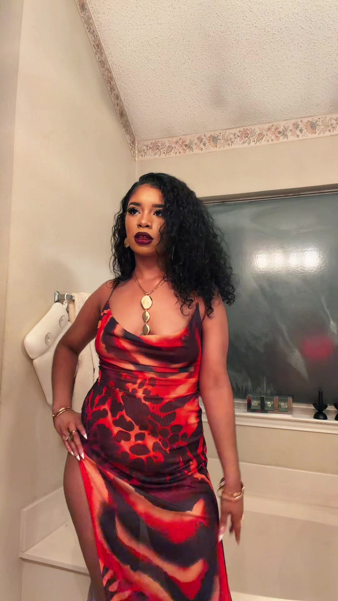 @Diamond Monique✨