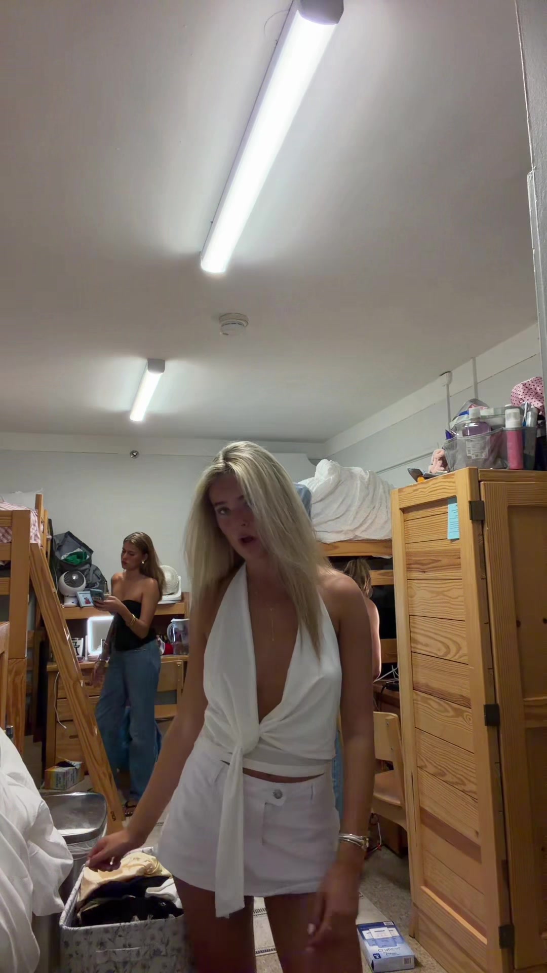 @Sophia