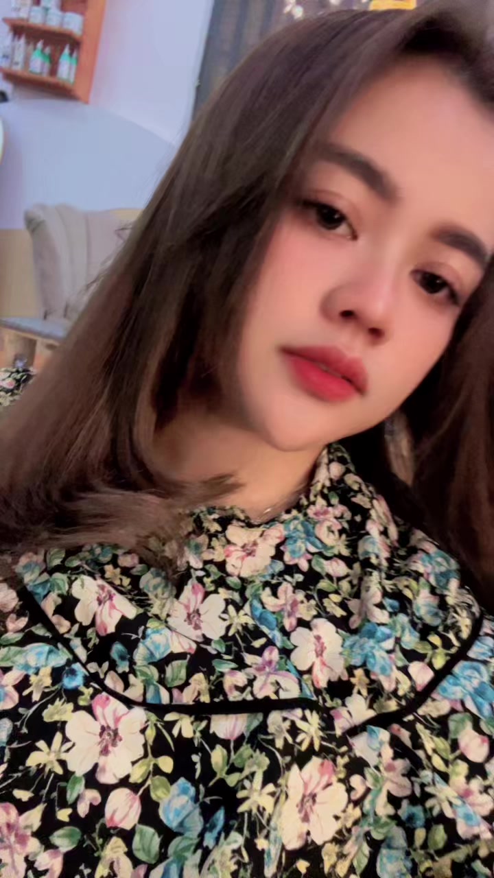 @karina